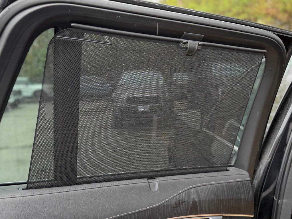 Used 2024 Volvo XC90 T8 Ultimate w/ Protection Package Premier AWD/4WD image 10