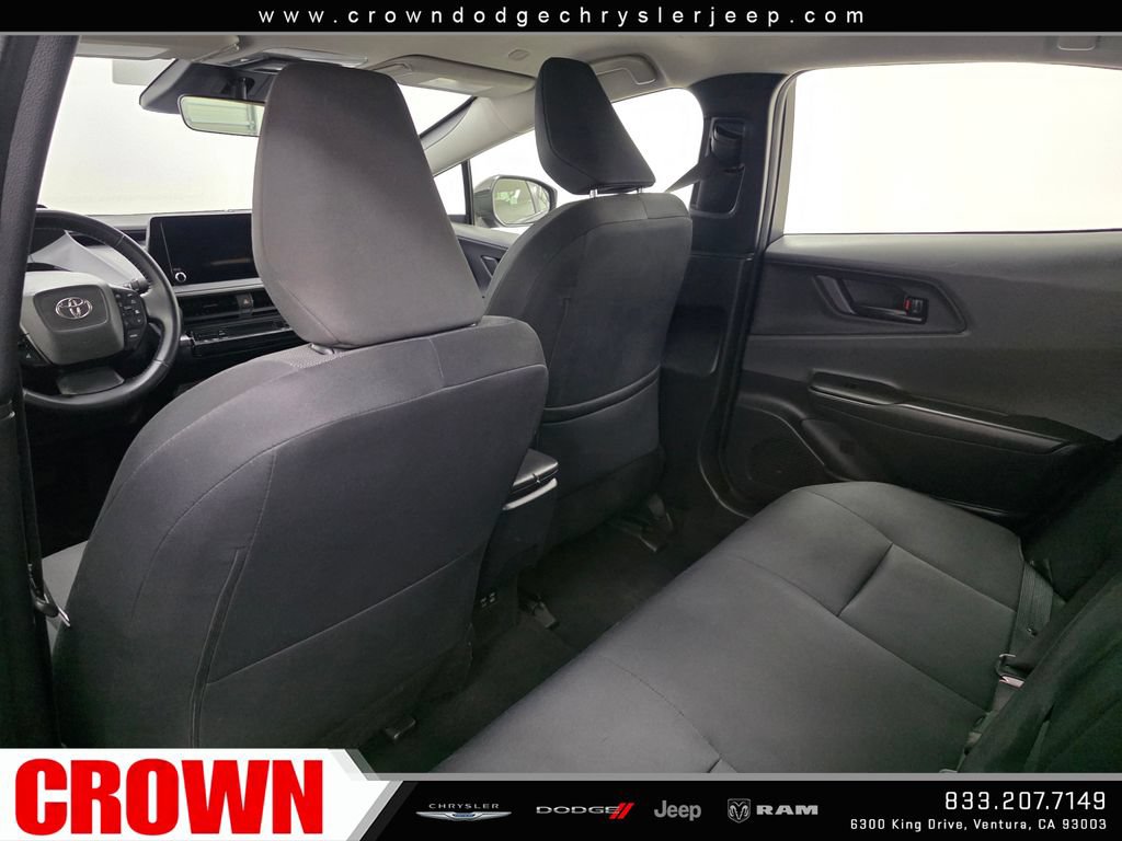 Used 2024 Toyota Prius LE FWD image 16