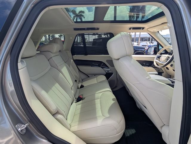 Used 2023 Land Rover Range Rover SE AWD/4WD image 20