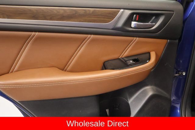 Used 2017 Subaru Outback 2.5i Touring w/ Popular Package #5A AWD/4WD image 33