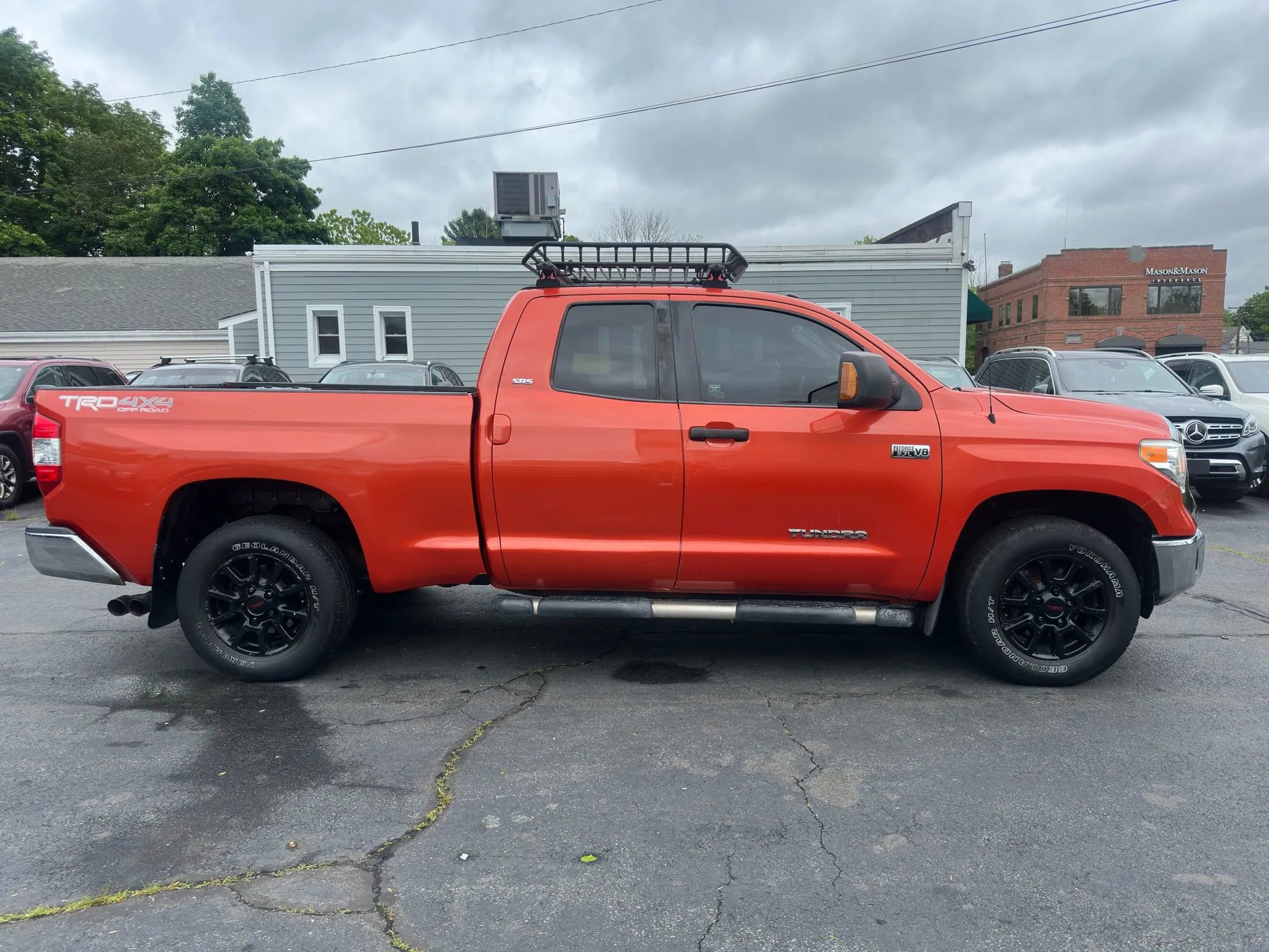 Used 2016 Toyota Tundra SR5 w/ TRD Off Road Package image 26