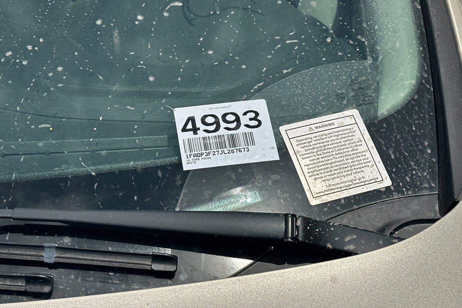 Used 2018 Ford Focus SE FWD image 3