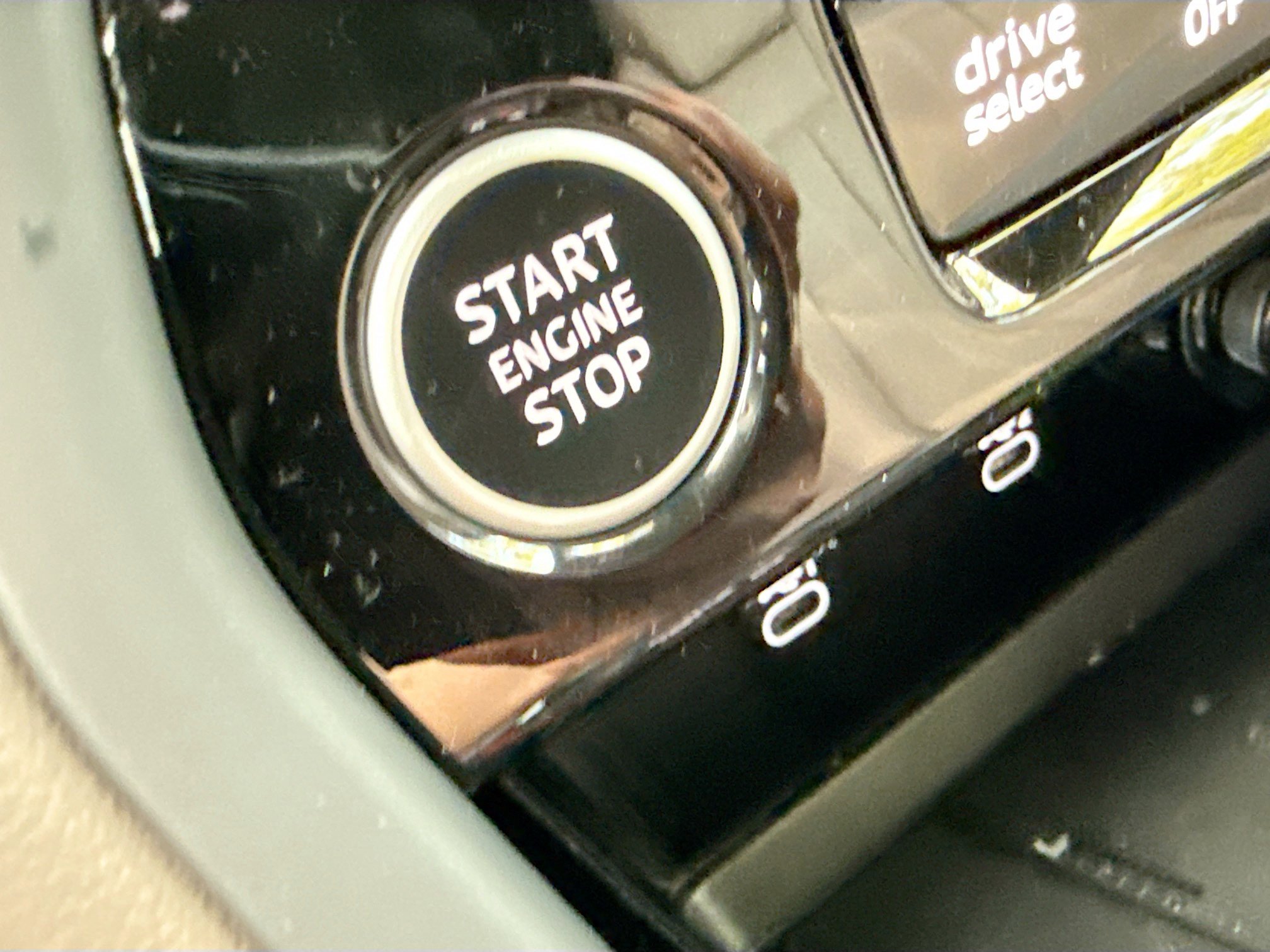 New 2025 Audi Q5 Premium Plus image 35