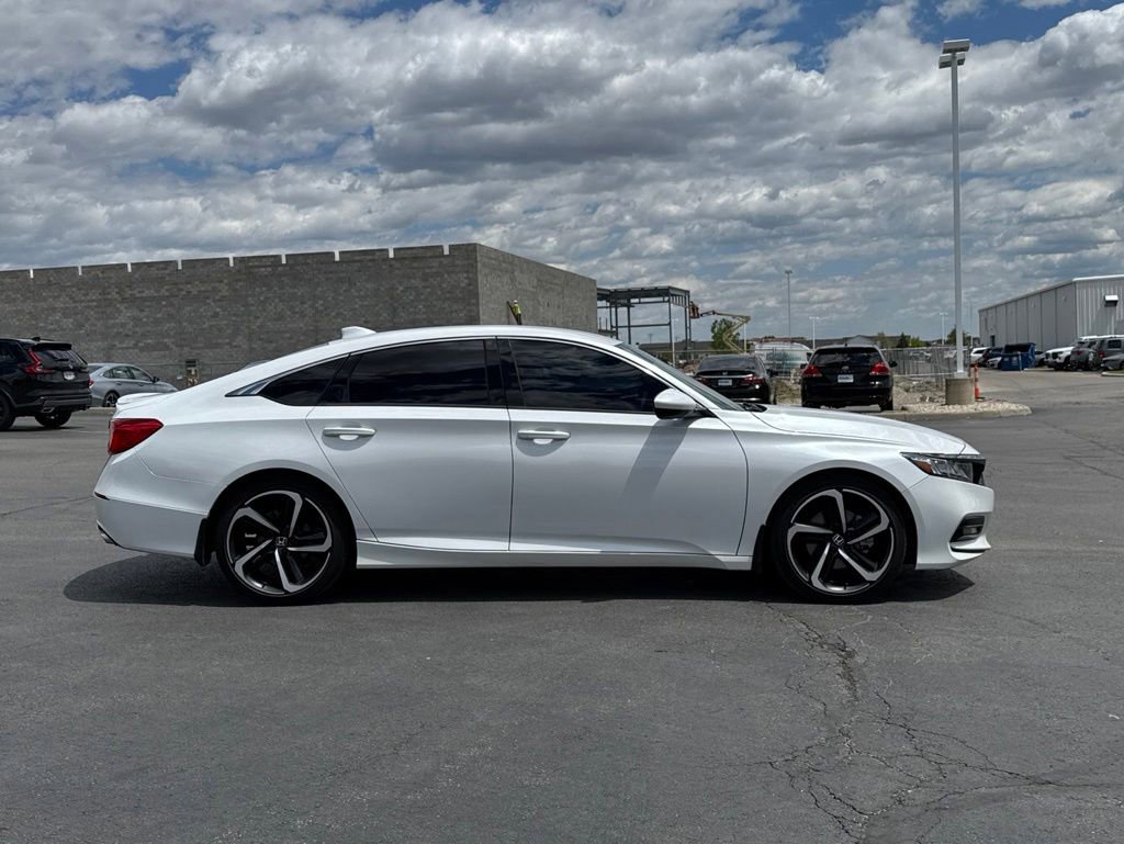 Used 2018 Honda Accord Sport image 7