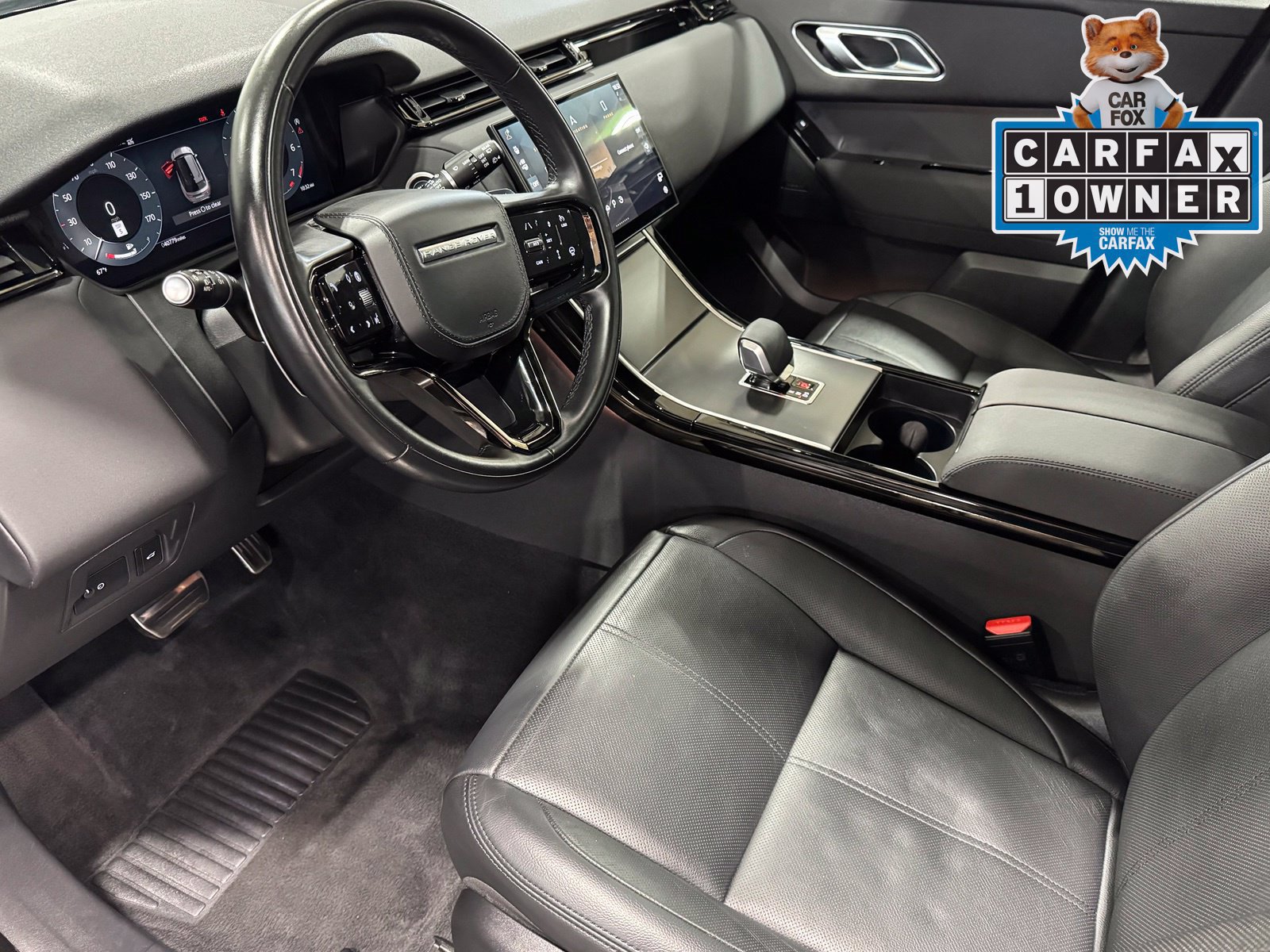 Used 2025 Land Rover Range Rover Velar Dynamic SE AWD/4WD image 16