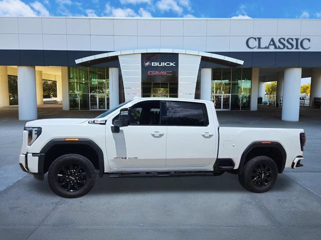 Used 2025 GMC Sierra 2500 AT4 AWD/4WD image 4