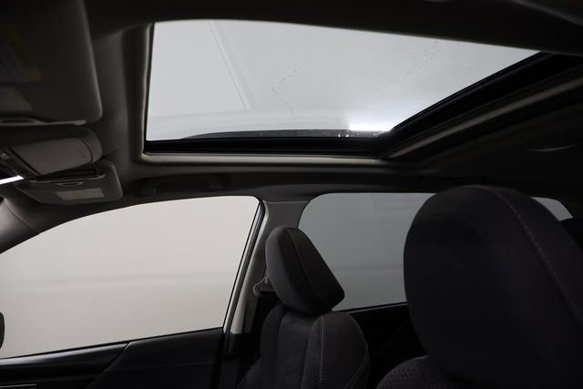 Used 2023 Subaru Forester Premium image 13