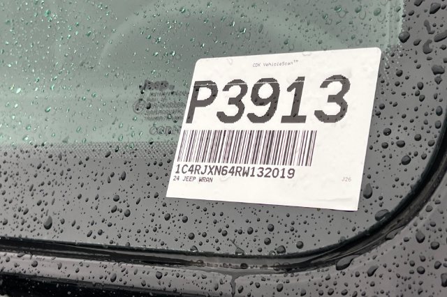 Used 2024 Jeep Wrangler Unlimited AWD/4WD image 8