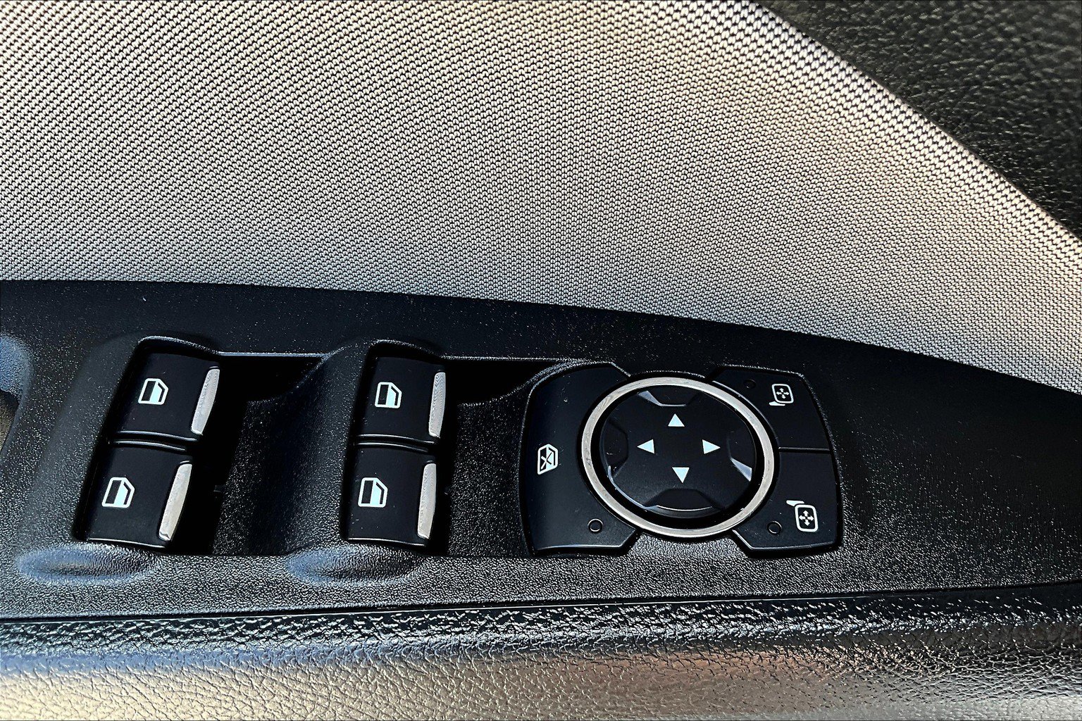 Used 2017 Ford Fusion S image 34