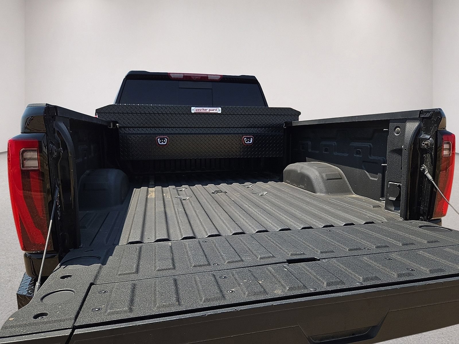 Used 2026 GMC Sierra 2500 Denali Ultimate w/ Max Trailering Package AWD/4WD image 15