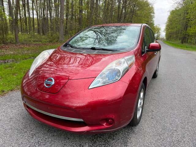 Used 2014 Nissan Leaf SV FWD image 1