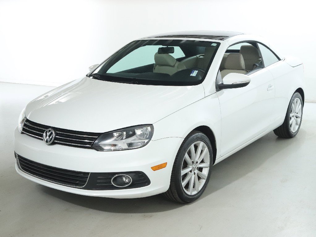 Used 2016 Volkswagen Eos Komfort image 2