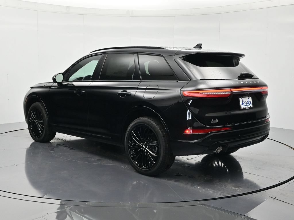 New 2026 Lincoln Corsair Reserve w/ Jet Appearance Package AWD/4WD image 7