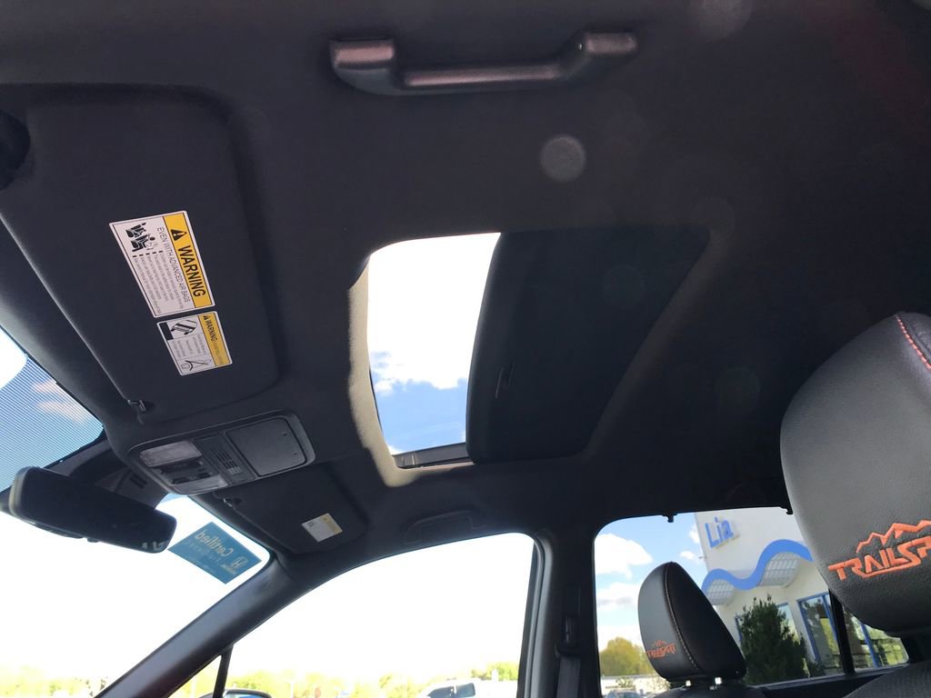 Certified 2023 Honda Passport TrailSport image 18