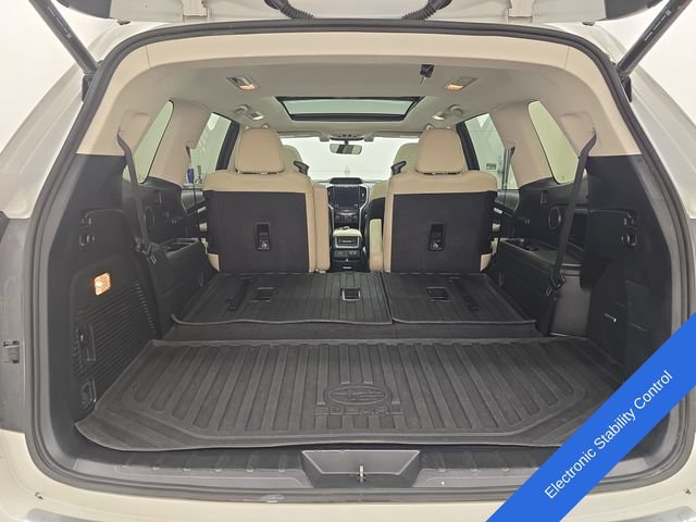Used 2022 Subaru Ascent Limited w/ Technology Package AWD/4WD image 15