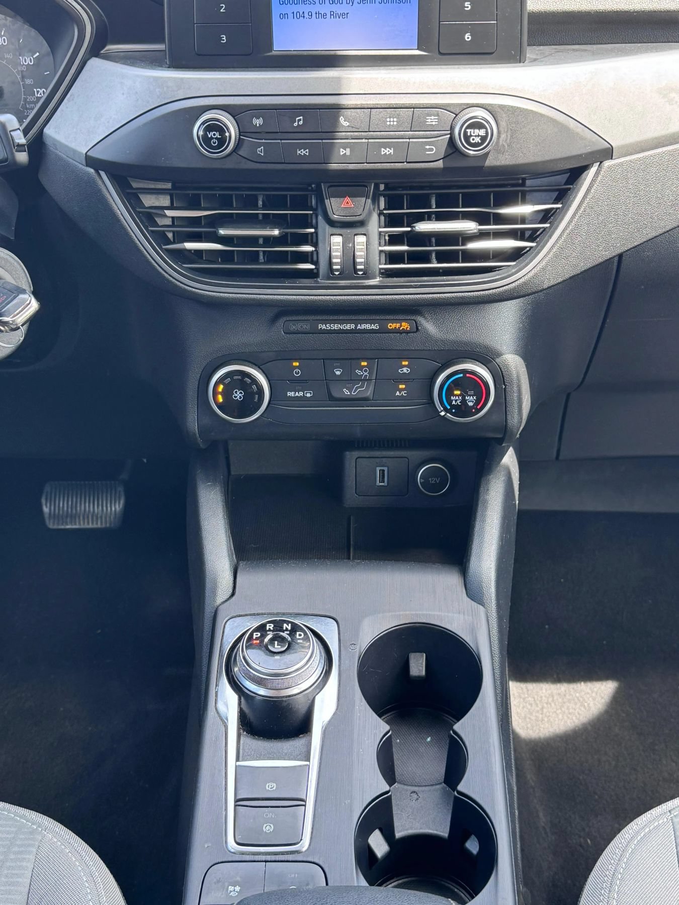 Used 2020 Ford Escape S AWD/4WD image 16