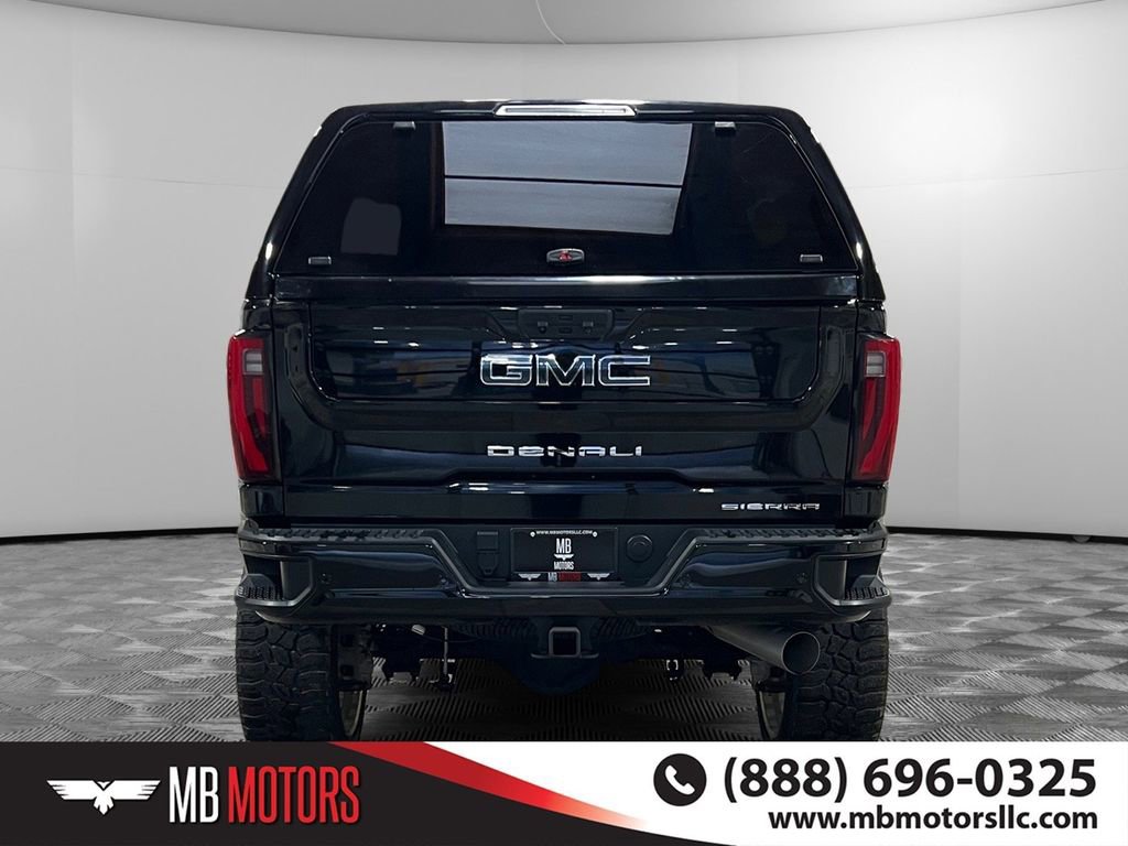 Used 2024 GMC Sierra 3500 Denali Ultimate image 4