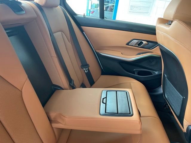 Used 2023 BMW 330i xDrive Sedan w/ Driving Assistance Package AWD/4WD image 43