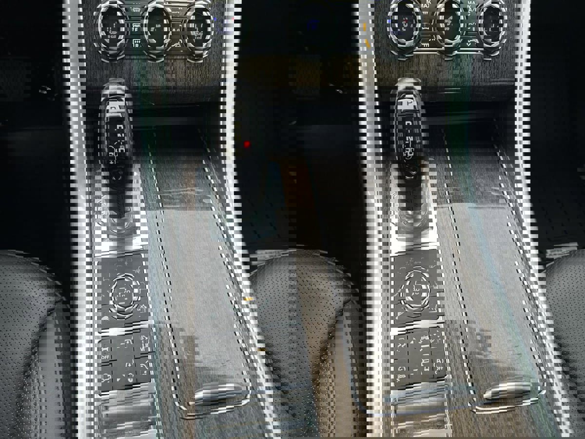 Used 2017 Land Rover Range Rover Sport image 29