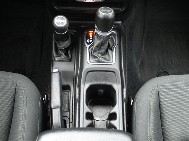 Used 2020 Jeep Wrangler Unlimited Sport S image 23