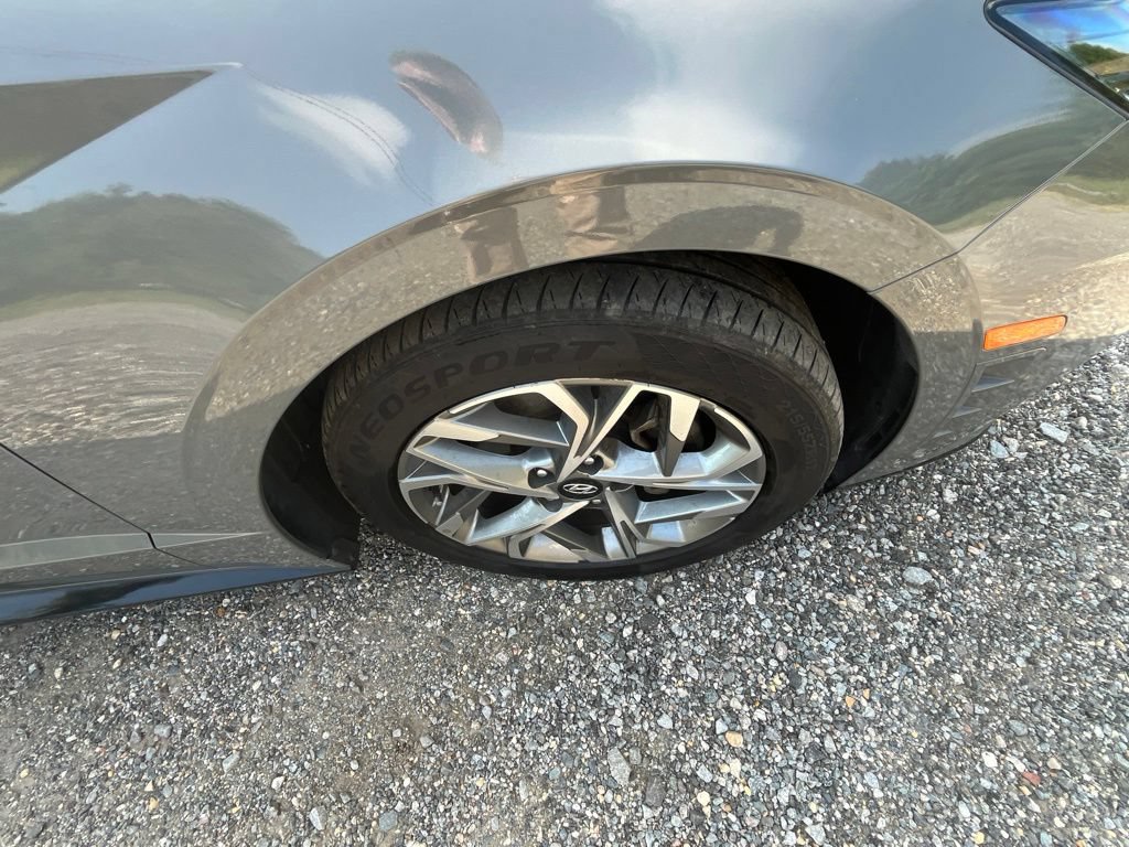 Used 2022 Hyundai Sonata SEL w/ Convenience Package FWD image 25