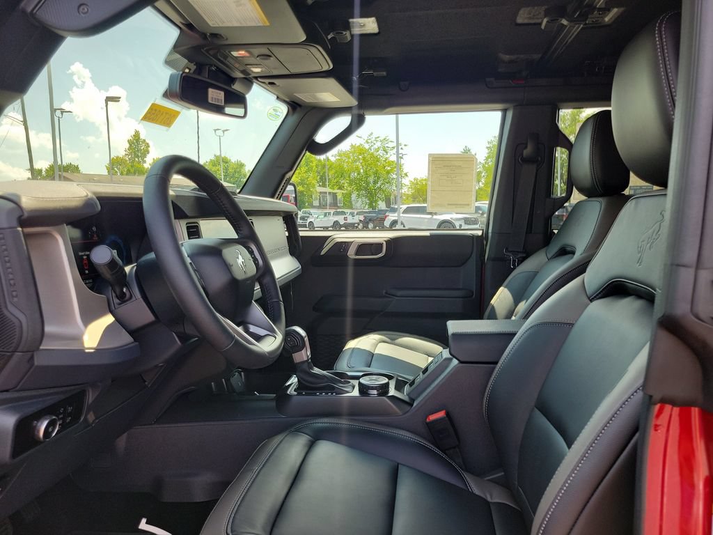 New 2026 Ford Bronco Outer Banks AWD/4WD image 18