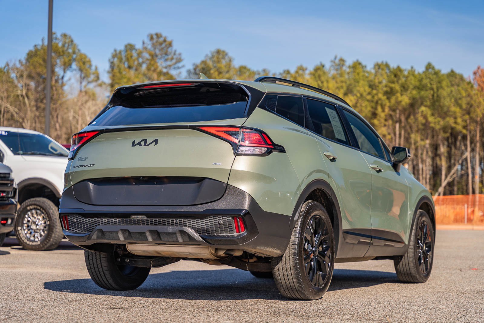 Used 2025 Kia Sportage X-Line image 7