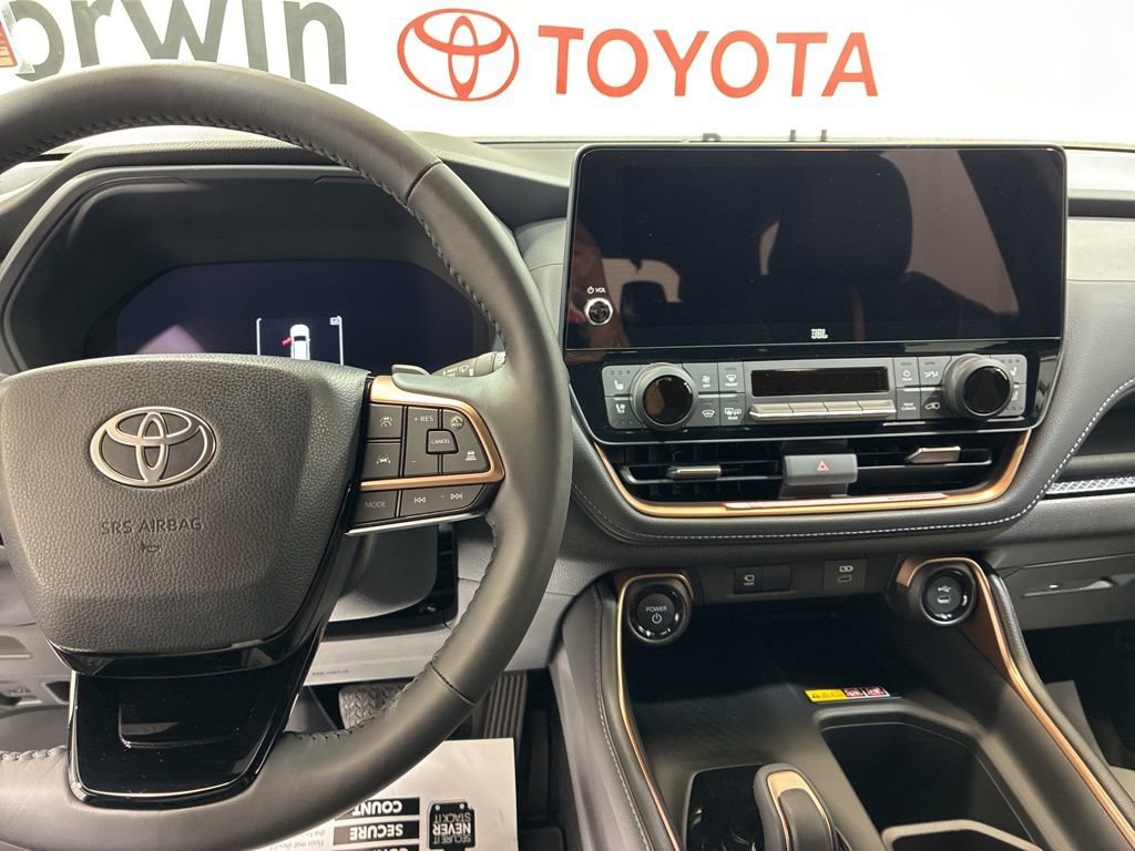 Used 2026 Toyota Grand Highlander AWD Hybrid image 28