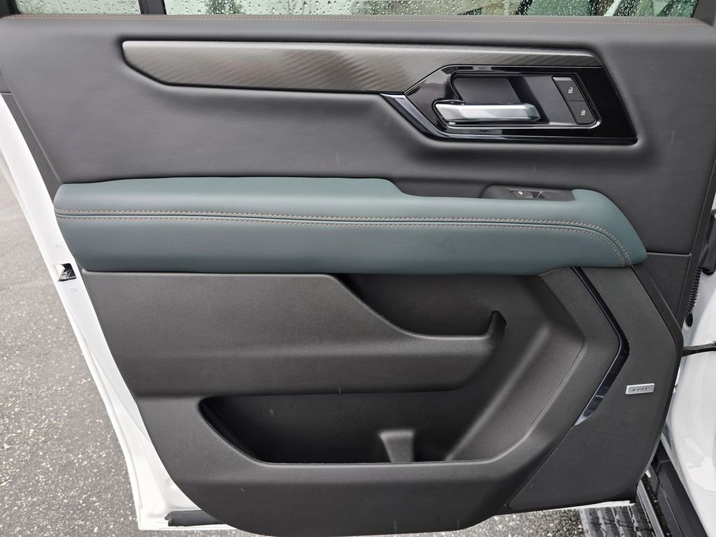 New 2026 GMC Yukon XL AT4 w/ AT4 Premium Plus Package image 38