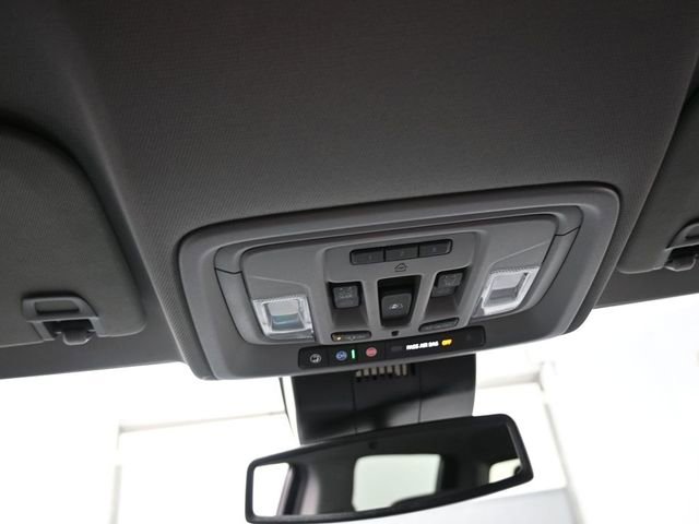 Used 2023 Chevrolet Silverado 1500 LTZ w/ LTZ Premium Package image 12