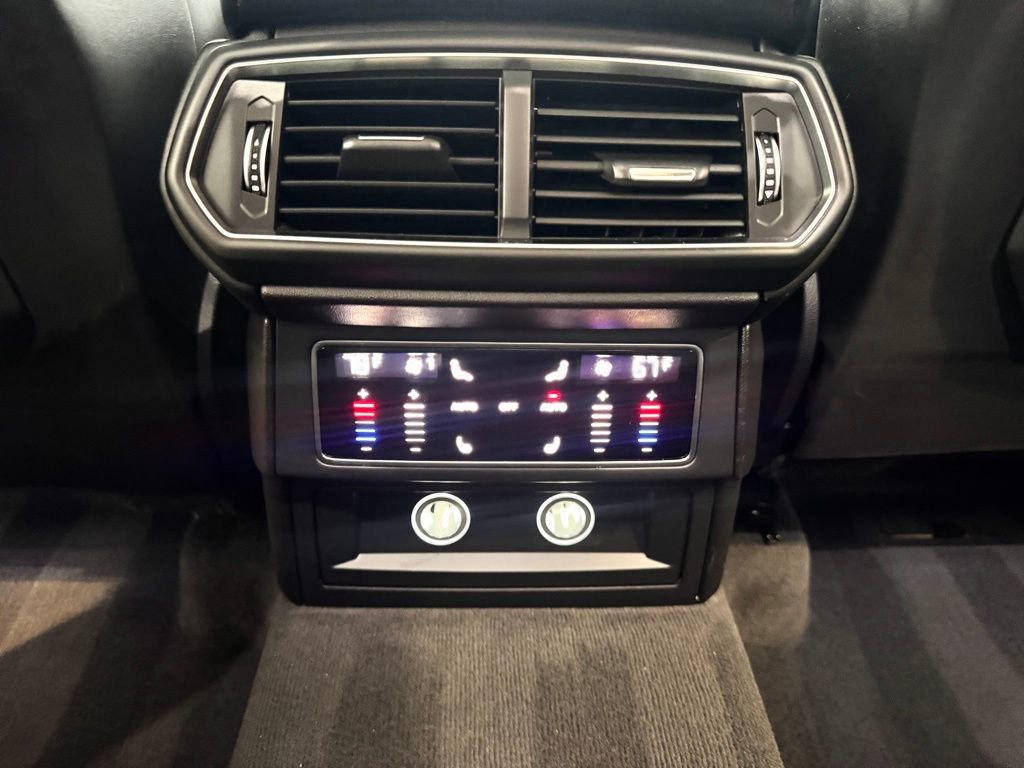 Used 2021 Lamborghini Urus image 30