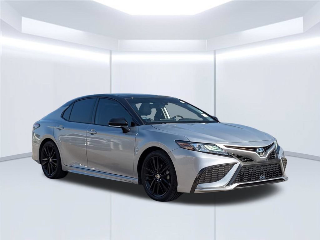 Used 2021 Toyota Camry XSE AWD/4WD image 8