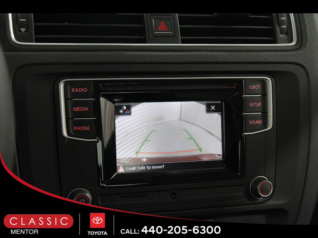 Used 2017 Volkswagen Jetta S image 12