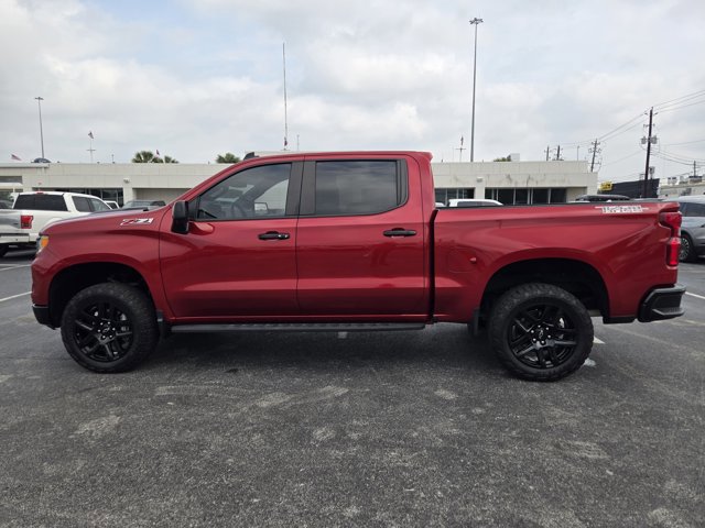 Used 2024 Chevrolet Silverado 1500 LT Trail Boss w/ LT Trail Boss Premium Package AWD/4WD image 4