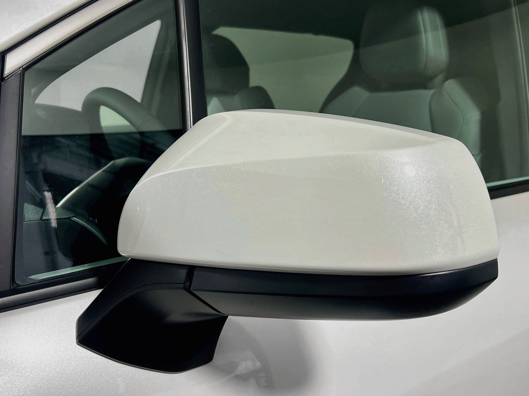 Used 2026 Toyota Sienna XLE FWD image 12