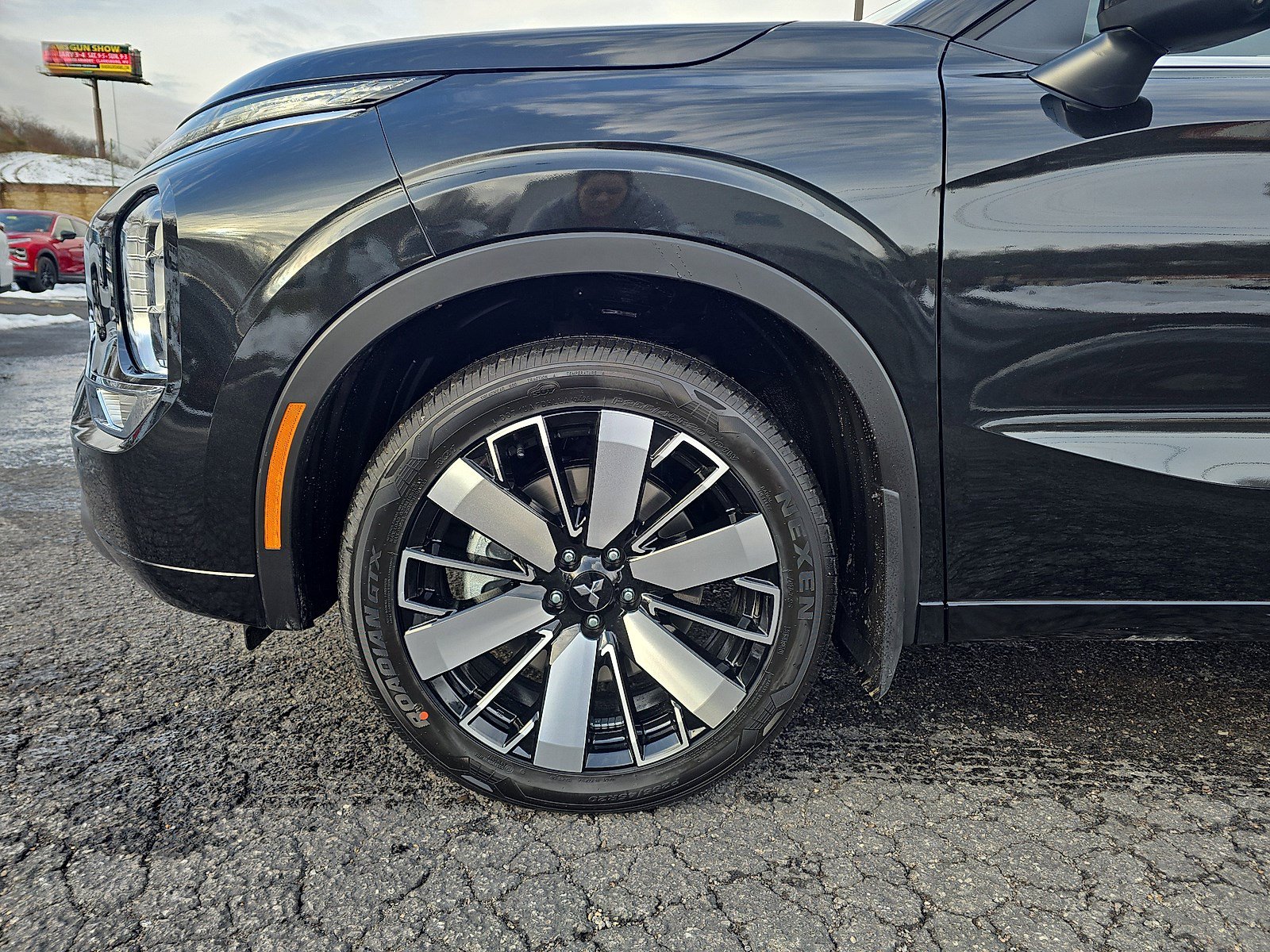 New 2026 Mitsubishi Outlander SEL AWD/4WD image 8