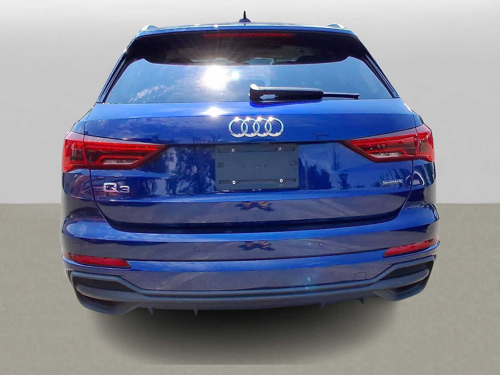 Used 2023 Audi Q3 2.0T Premium w/ Convenience Package AWD/4WD image 29