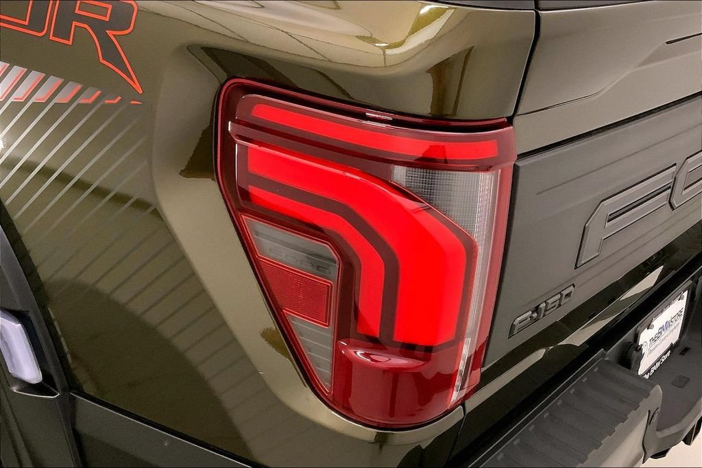 Used 2025 Ford F150 Raptor AWD/4WD image 28