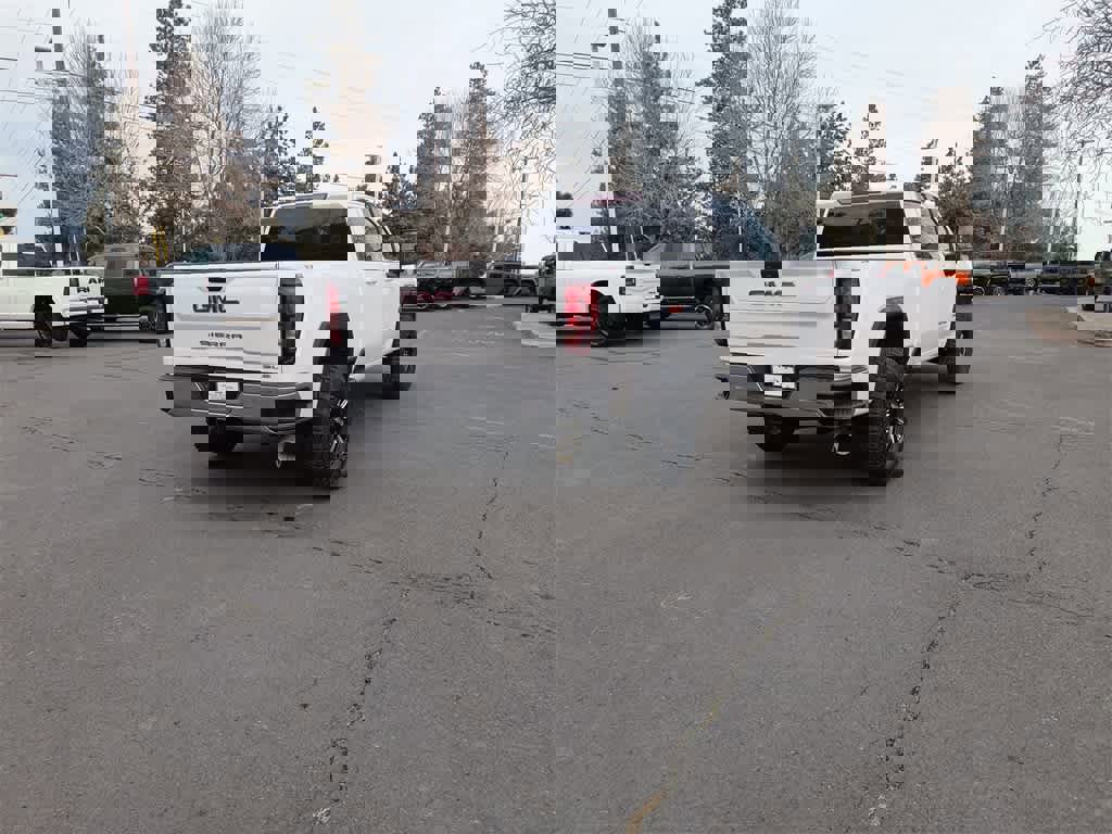 Used 2023 GMC Sierra 3500 SLE image 6