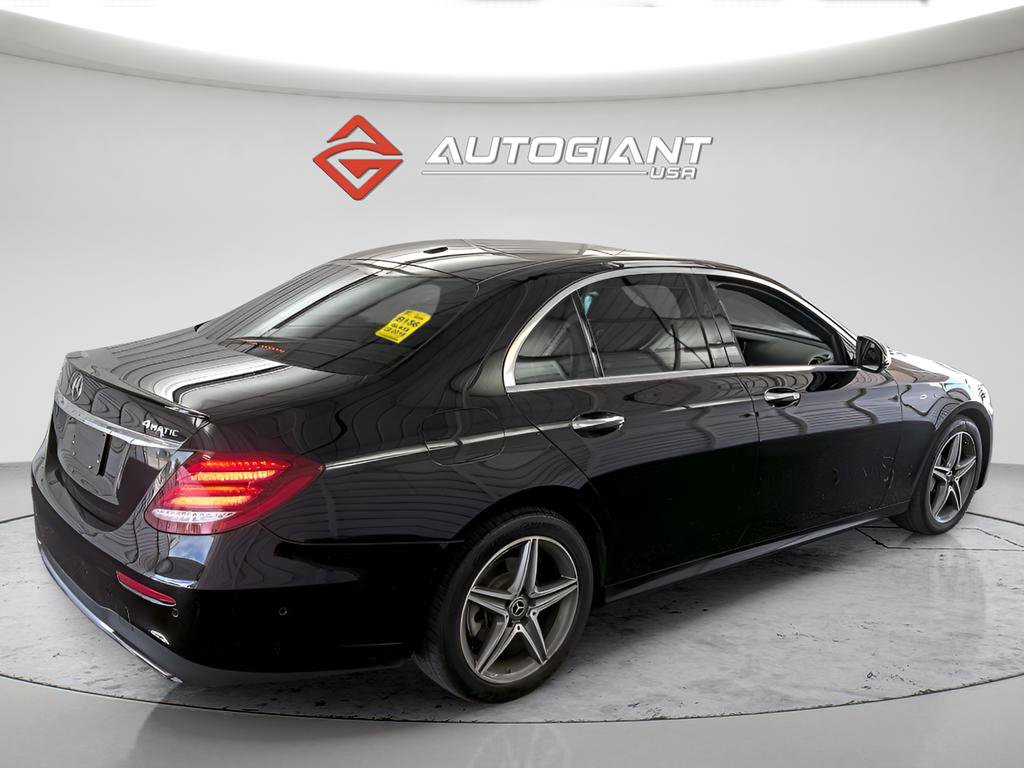 Used 2018 Mercedes-Benz E 300 4MATIC image 4