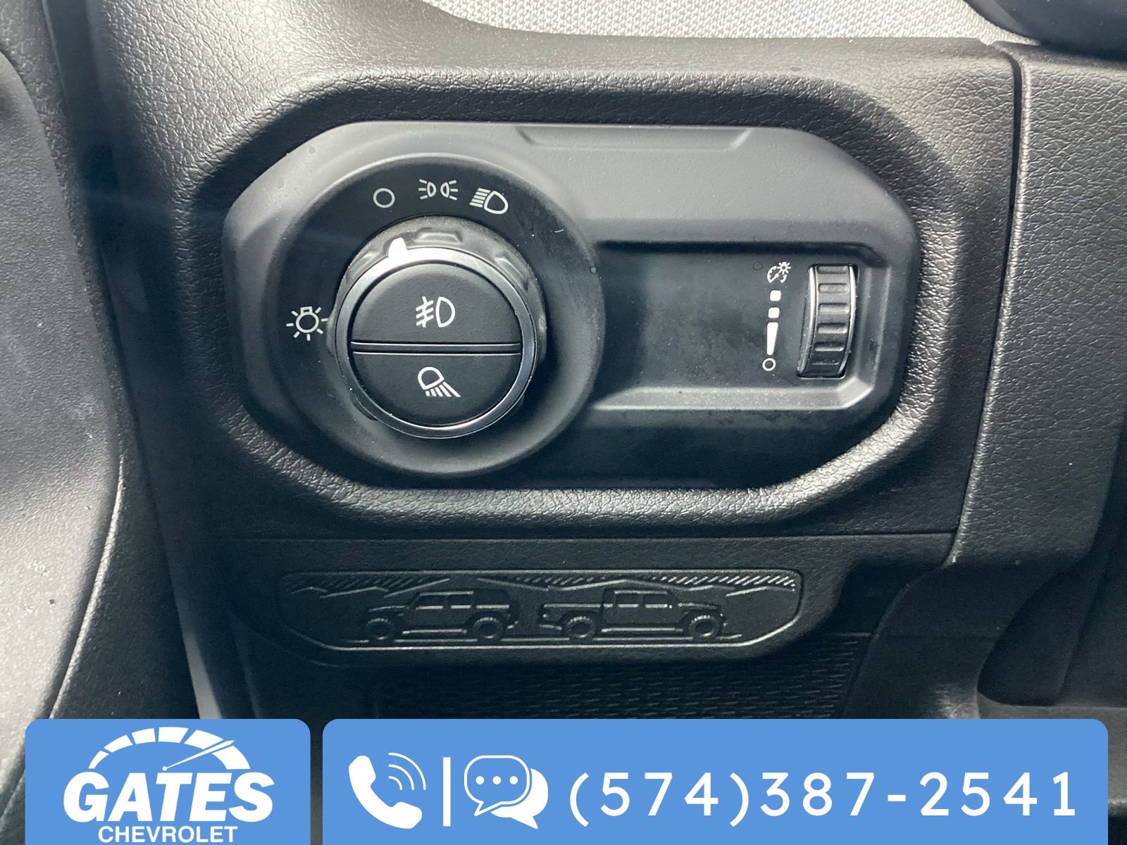 Used 2024 Jeep Gladiator Sport image 25