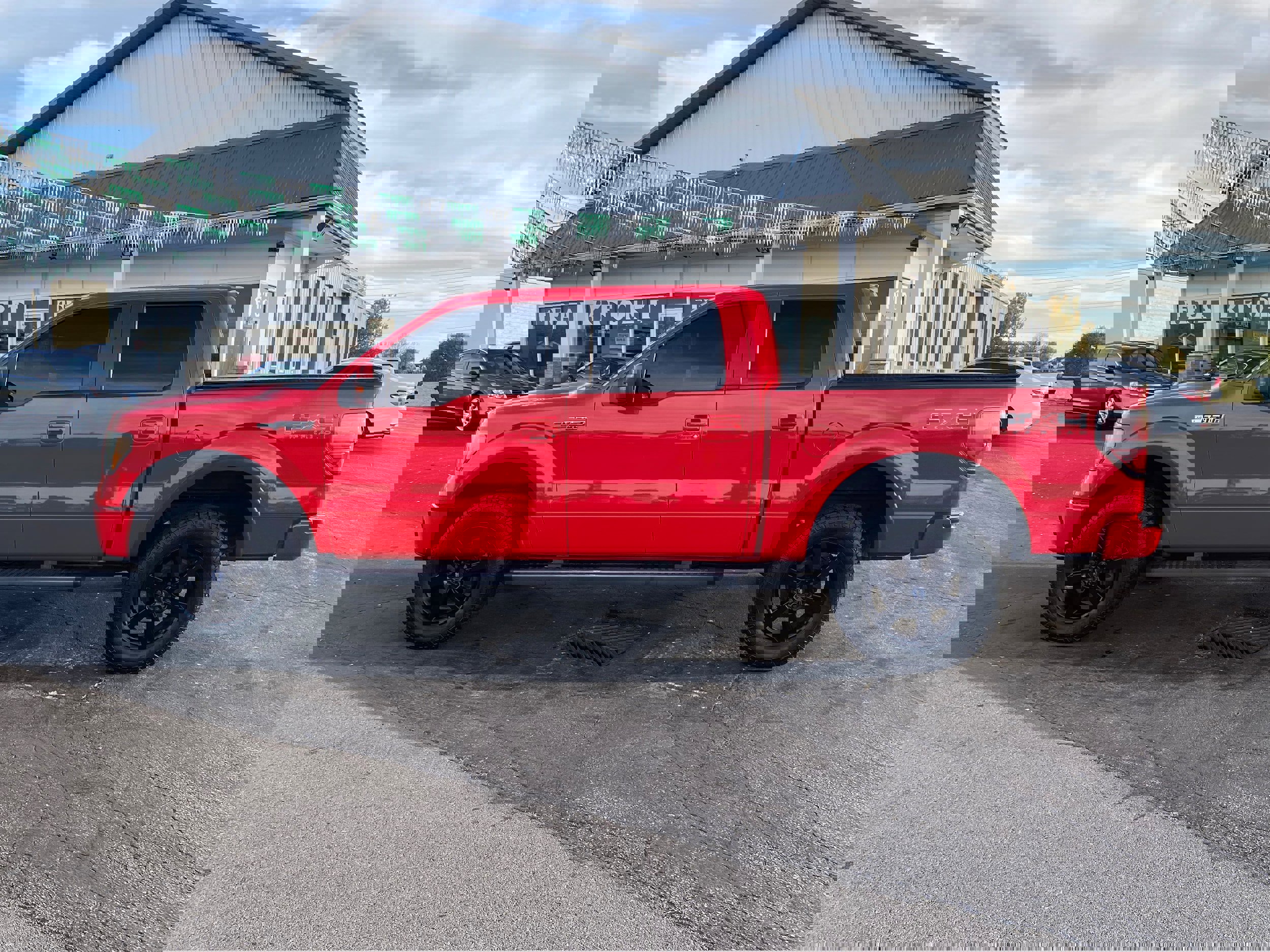 Used 2011 Ford F150 FX4 w/ FX Luxury Pkg image 8