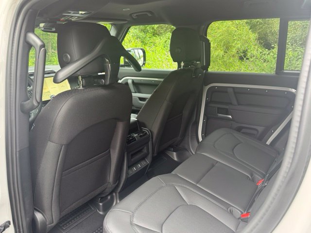 New 2026 Land Rover Defender 110 S AWD/4WD image 12