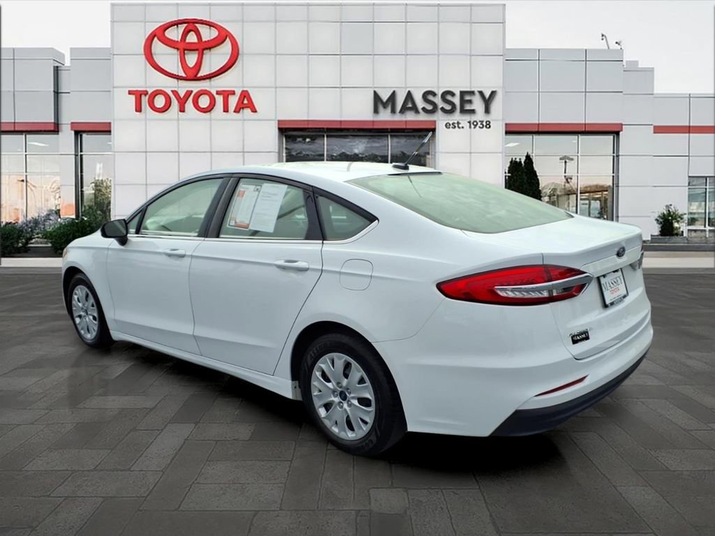 Used 2019 Ford Fusion S image 5