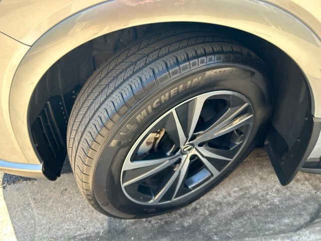 Used 2024 Lexus RX 350 Premium w/ Accessory Package (Z1) AWD/4WD image 35