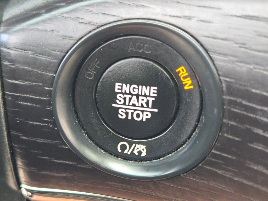 Certified 2020 Jeep Grand Cherokee High Altitude AWD/4WD image 33
