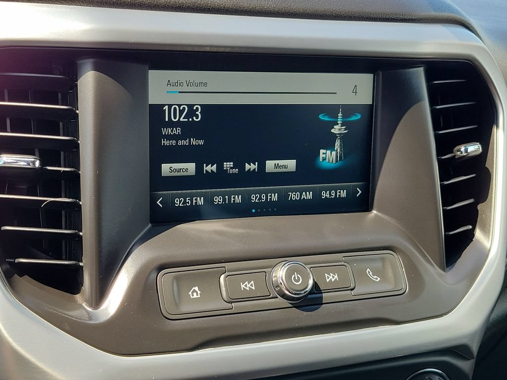 Used 2017 GMC Acadia SLE FWD image 22