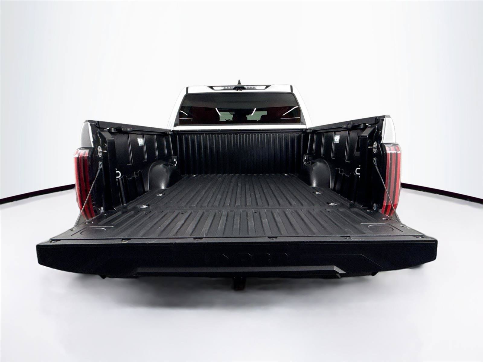 Used 2023 Toyota Tundra TRD Pro AWD/4WD image 40