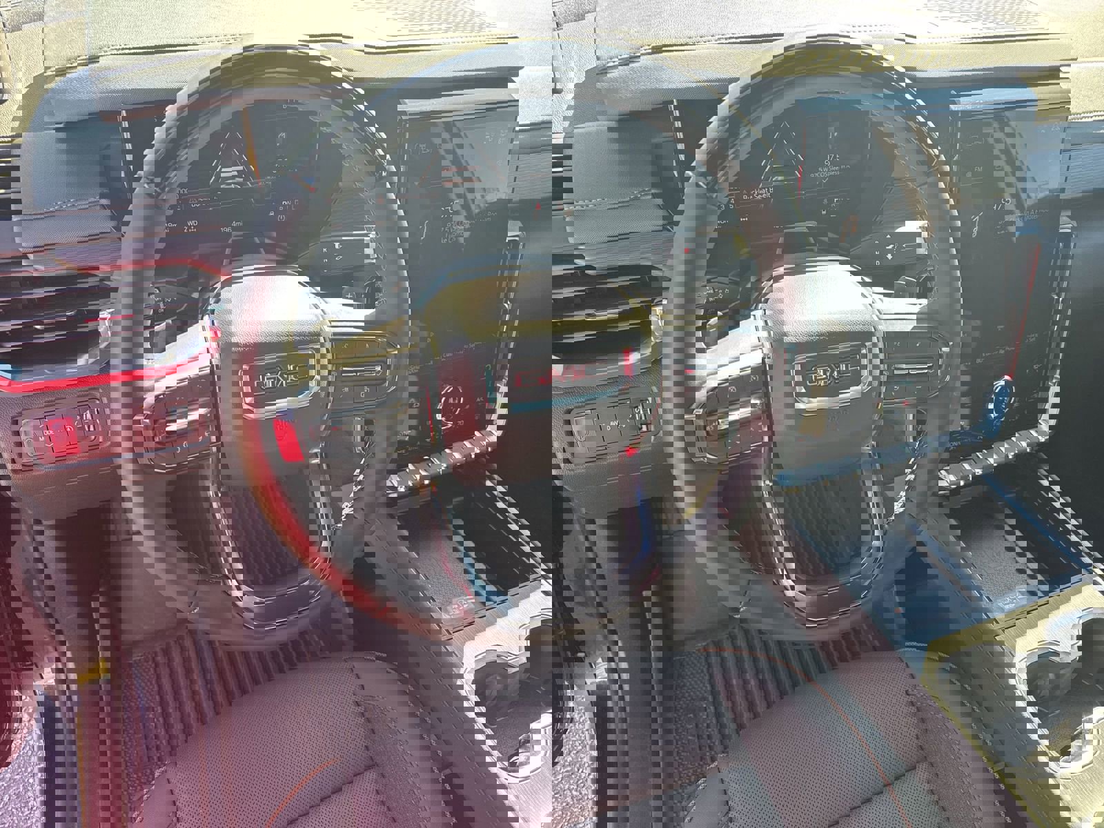 Used 2026 GMC Acadia AT4 w/ Super Cruise Package image 18