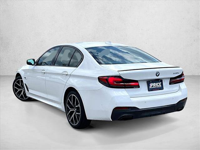Used 2023 BMW 530e w/ M Sport Package image 12